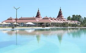 El Faro Resort And Spa Hotel